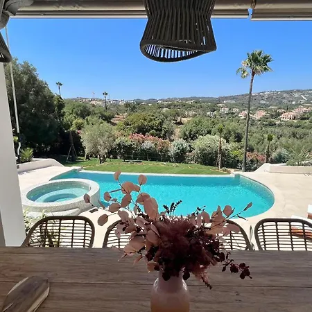 Villa Kahuna